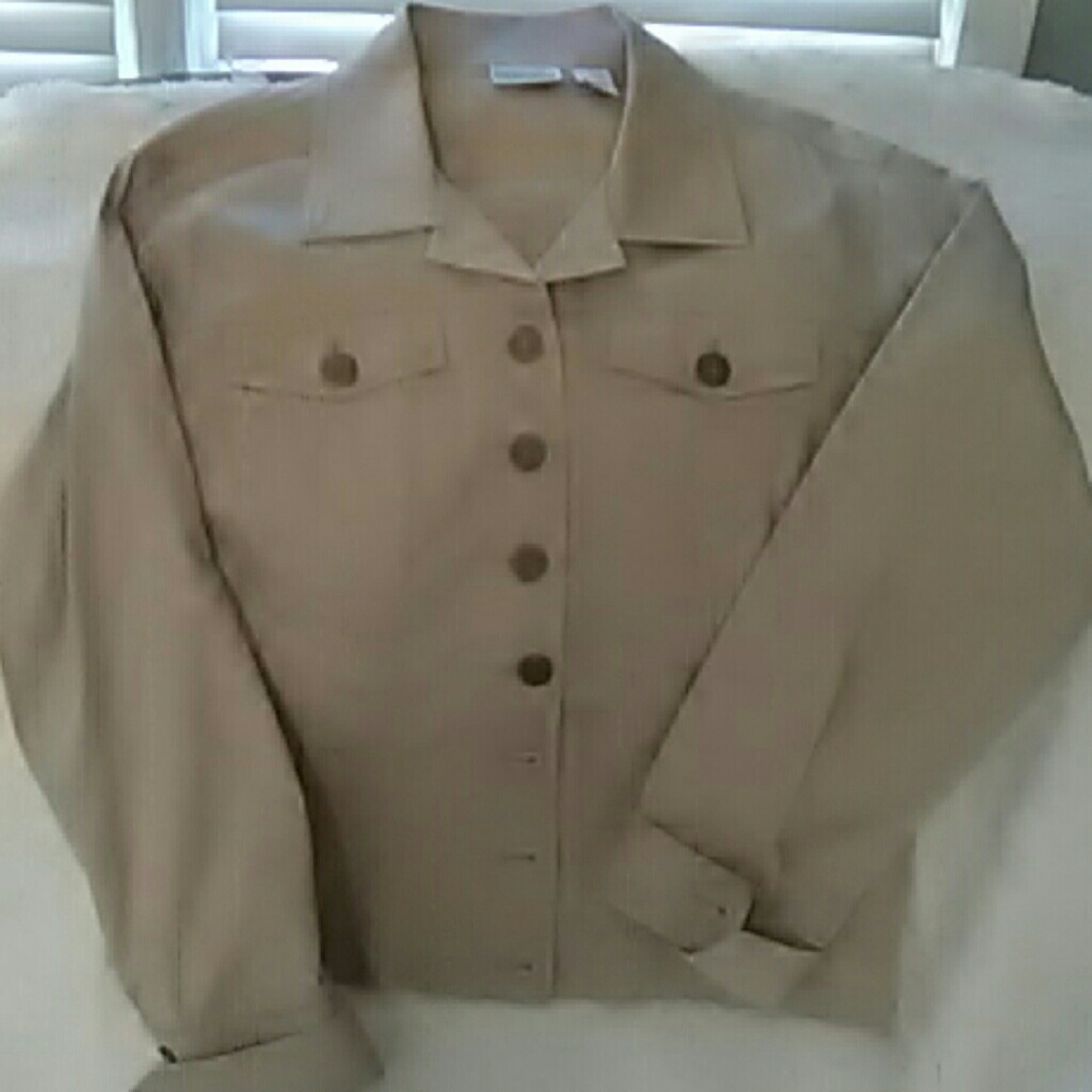 Chico's Size One Ladie's Khaki Jacket
